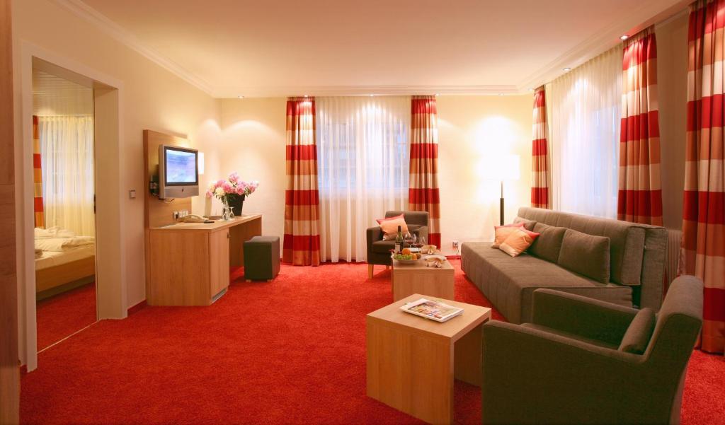 Hotel Lamm Baiersbronn Mitteltal Kültér fotó