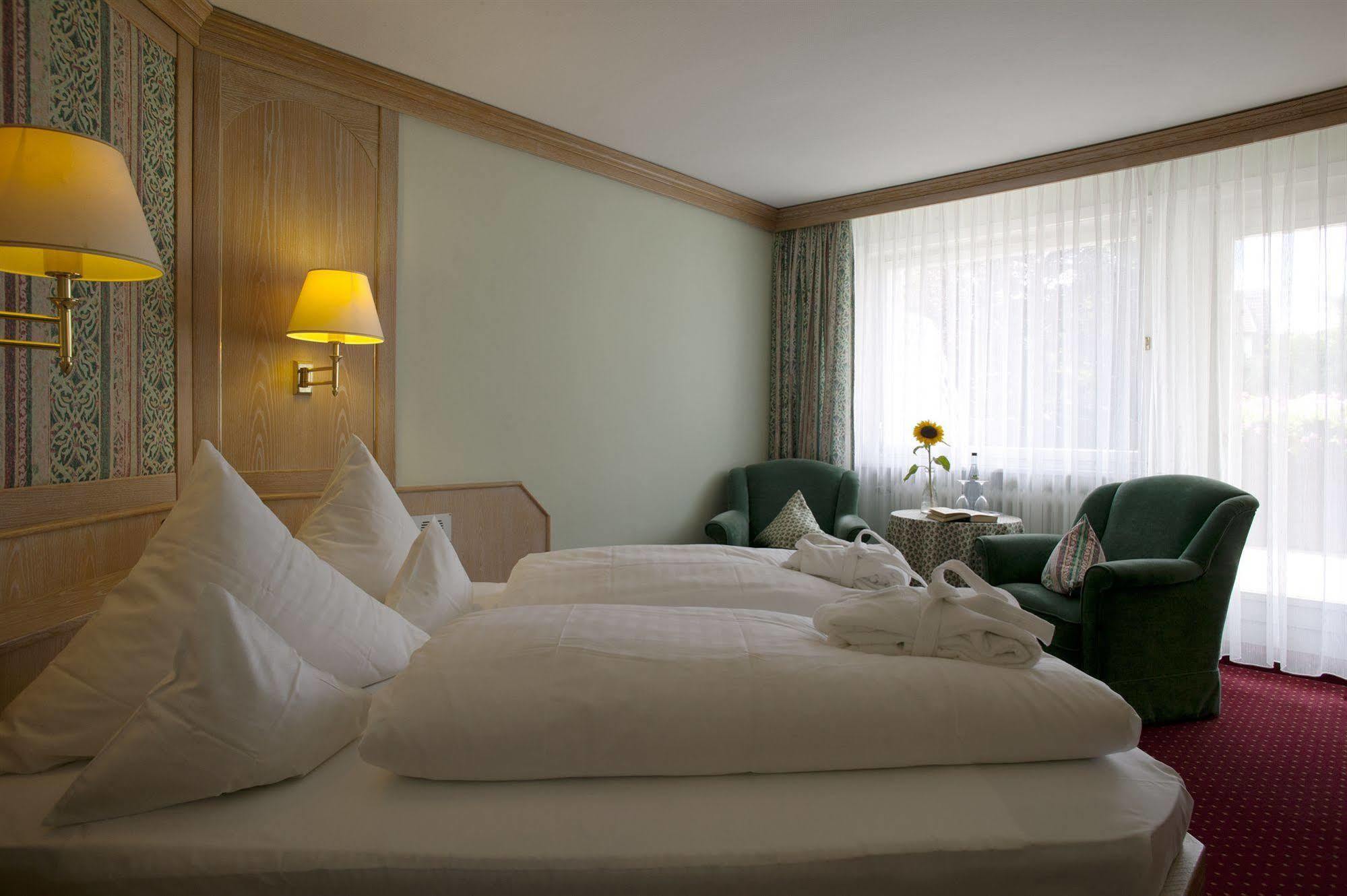 Hotel Lamm Baiersbronn Mitteltal Kültér fotó